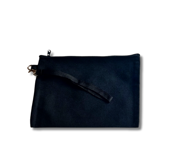 Zip up pouch
